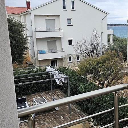 Apartment Traversa Novalja Exterior foto